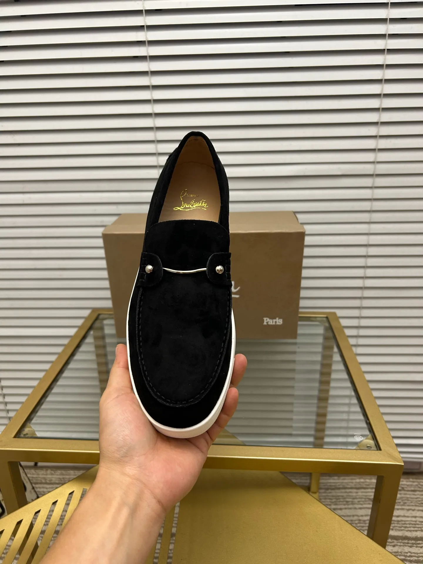 (Customized model) Ex-factory price is 520. christian louboutin (CL red sole shoes) counter series, casual sneakers for couples 📢 📢 📢 Exclusive hot style release 🎈🎈💪 Movable latex feet 👻 Finished outsole line [Proud] 😝Female 35-40# Male 38#-46, global supply😝 [Top version]: Original imported genuine leather upper, top original leather lining, original molded TPU outsole, original 1:1 detail processing, original shoe last,